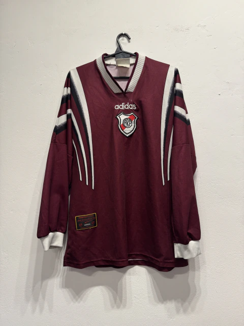 River Supl 96/01 M/Larga Talle L (57 x 73 cm) C/det frente T3