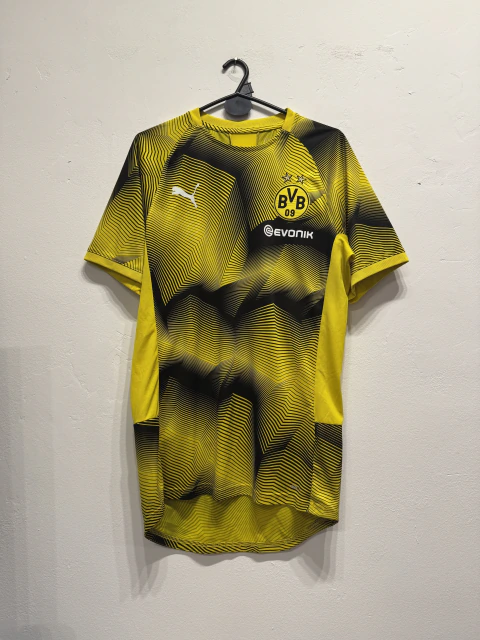 Borussia Dortmund Entreno Talle M (51 x 74/83 CM)