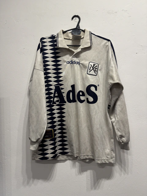 Independiente 1996 M/Larga Supl Talle L (57 x 72 cm) T3 c/det