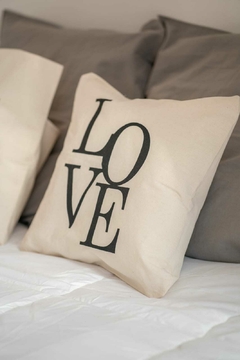 Funda de Almohadón 40x40 Love Crudo - comprar online