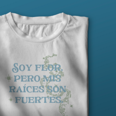 Camiseta Soy Flor - Tlaco Store, A Loja do Fã de Verdade!