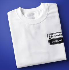Camiseta Alto em deboche na internet