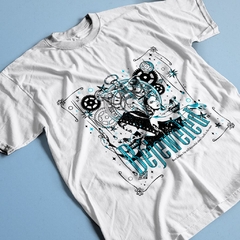Camiseta Bejeweled (Taylor Swift) na internet