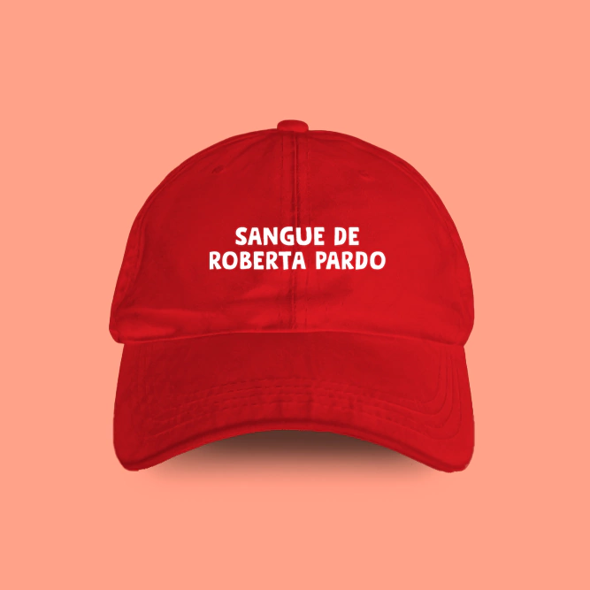 Boné Sangue de Roberta Pardo