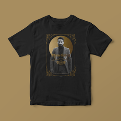 Camiseta Alfonso Herrera Golden
