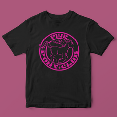 Camiseta Pony Club (Chappell Roan) - Tlaco Store, A Loja do Fã de Verdade!