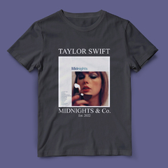 Camiseta Midnigths & Co (Taylor Swift)