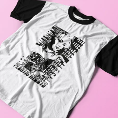Camiseta Plastic Hearts (Miley Cyrus) - Tlaco Store, A Loja do Fã de Verdade!