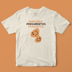 Camiseta Pensamentos pensantes - comprar online