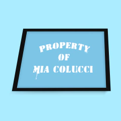 Quadro Property of Mia Colucci na internet