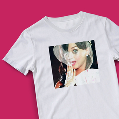 Camiseta Someone call the doctor (Katy Perry) - comprar online