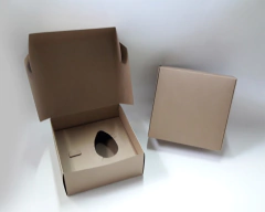 Caja sin visor para medio huevo de pascuas y cucharita - Pack de 10 unidades - en internet