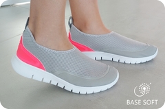 Penny Soft Zapatilla / Modelo: Gris/Fucsia neón