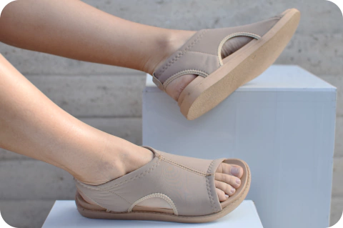 Mare Sandalia / Modelo: Beige
