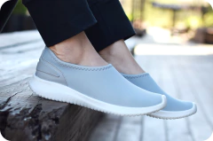 Neo Fit Zapatilla / Modelo: Gris