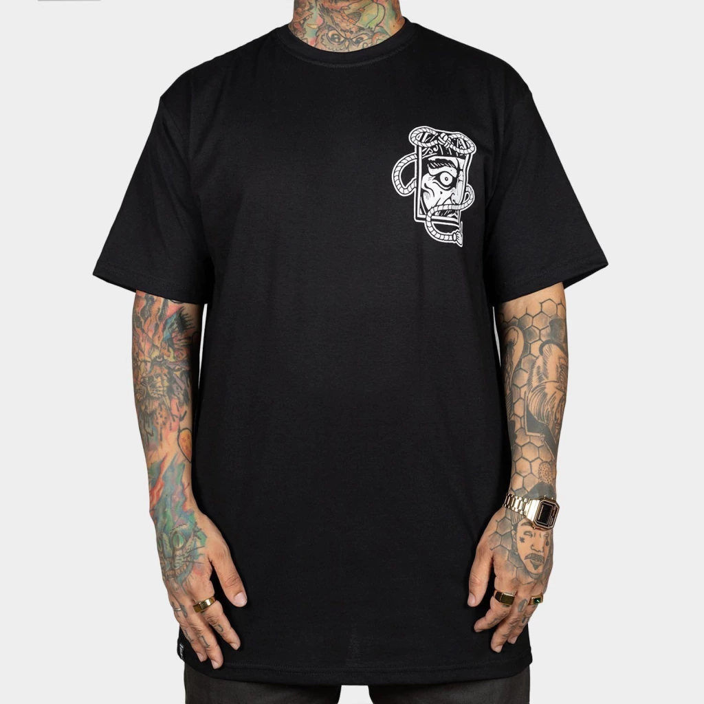 Camiseta Daruma