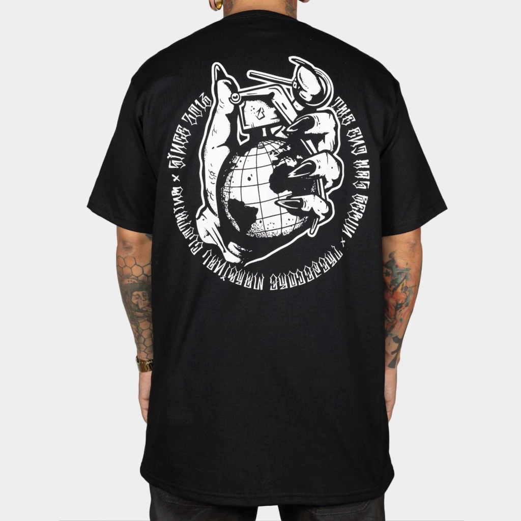 Camiseta Planet Bomb