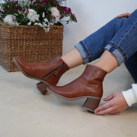 Botas Pureza De Cuero Suela - comprar online