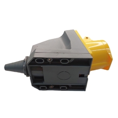 Tomada Sobrepor IP44 32A 2p+t 110/130Vca Amarelo 4h TSS-3204 - Eletrotécnica Vera Cruz