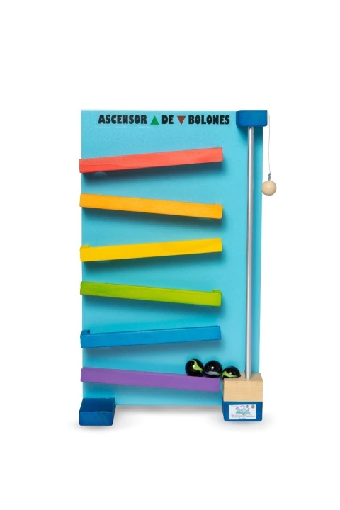 Ascensor de bolones