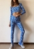 Top TROUBLE floreado AZUL - comprar online