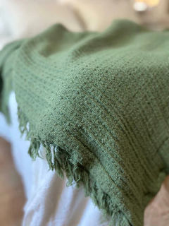 Manta Helena (Waffle Liviano) 100x230 - Metzi Deco