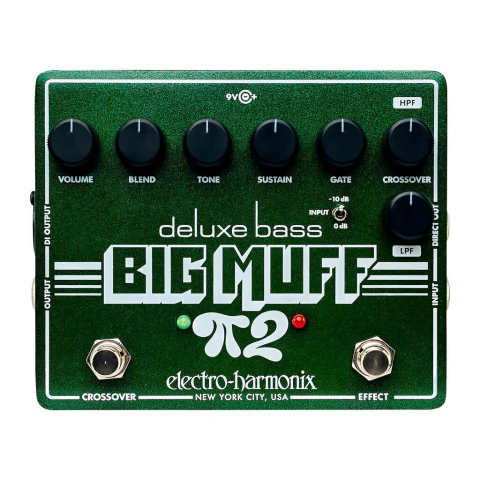 Pedal de efectos Electro-Harmonix Deluxe Bass Big Muff Pi 2 color verde con perillas de control y dos footswitches