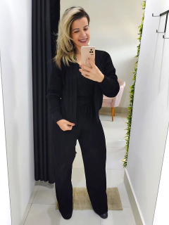 conjunto feminino em tricot mousse preto calça cintura alta flare regata e casaco twin set 