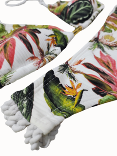biquíni branco estampado com bojo calcinha fechada 