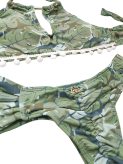 biquíni camuflado verde com bojo empina bumbum 
