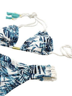 biquíni estampado azul e branco calcinha fechada bojo removível 
