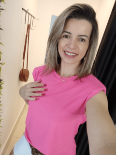 blusa feminina muscle tee com ombreira regata gola redonda rosa