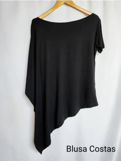blusa-feminina-preta-estilosa
