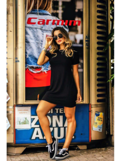vestido manga curta acima do joelho preto