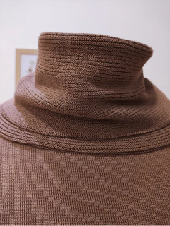 blusa tricot gola alta 