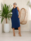 vestido regata azul marinho com bolsos laterais comprimento midi com fendas arredondadas com gola redonda 