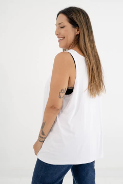 MUSCULOSA HUGE en internet