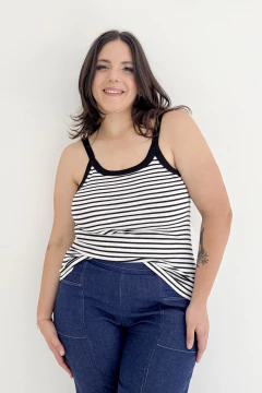 MUSCULOSA SIMPLE en internet