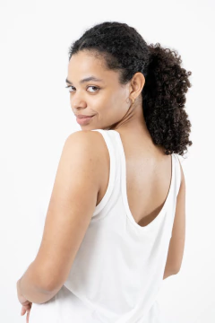 Imagen de MUSCULOSA TBQD