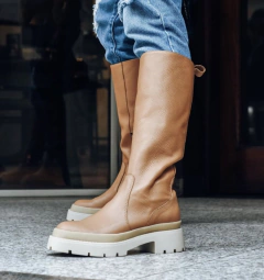 BOTINETA DE CUERO CAÑA ALTA - comprar online