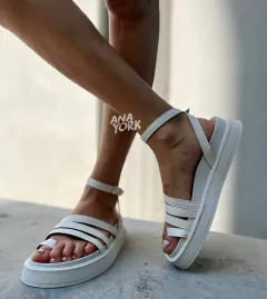 Sandalia baja tres tiras - ANA YORK