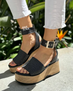 Sandalia de cuero base eva tira labrada en internet