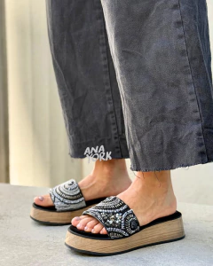 zueco capellada apliques - comprar online