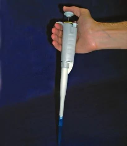 MICROPIPETAS AUTOMATICAS VOLUMEN FIJO 200 ul LABCLASS