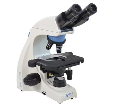 MICROSCOPICO TRINOCULAR INFINITO PLANO ACROMATICO BM-700 BOECO