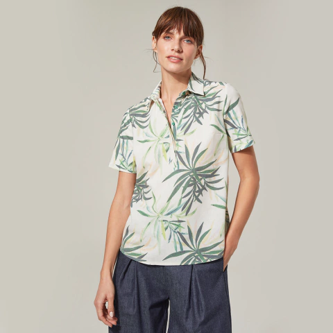 CHOMBA JAMAICA ESTAMPADA FLORES VERDES Y AMARILLAS