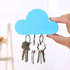NUBE INMANTADA PORTA LLAVE! en internet