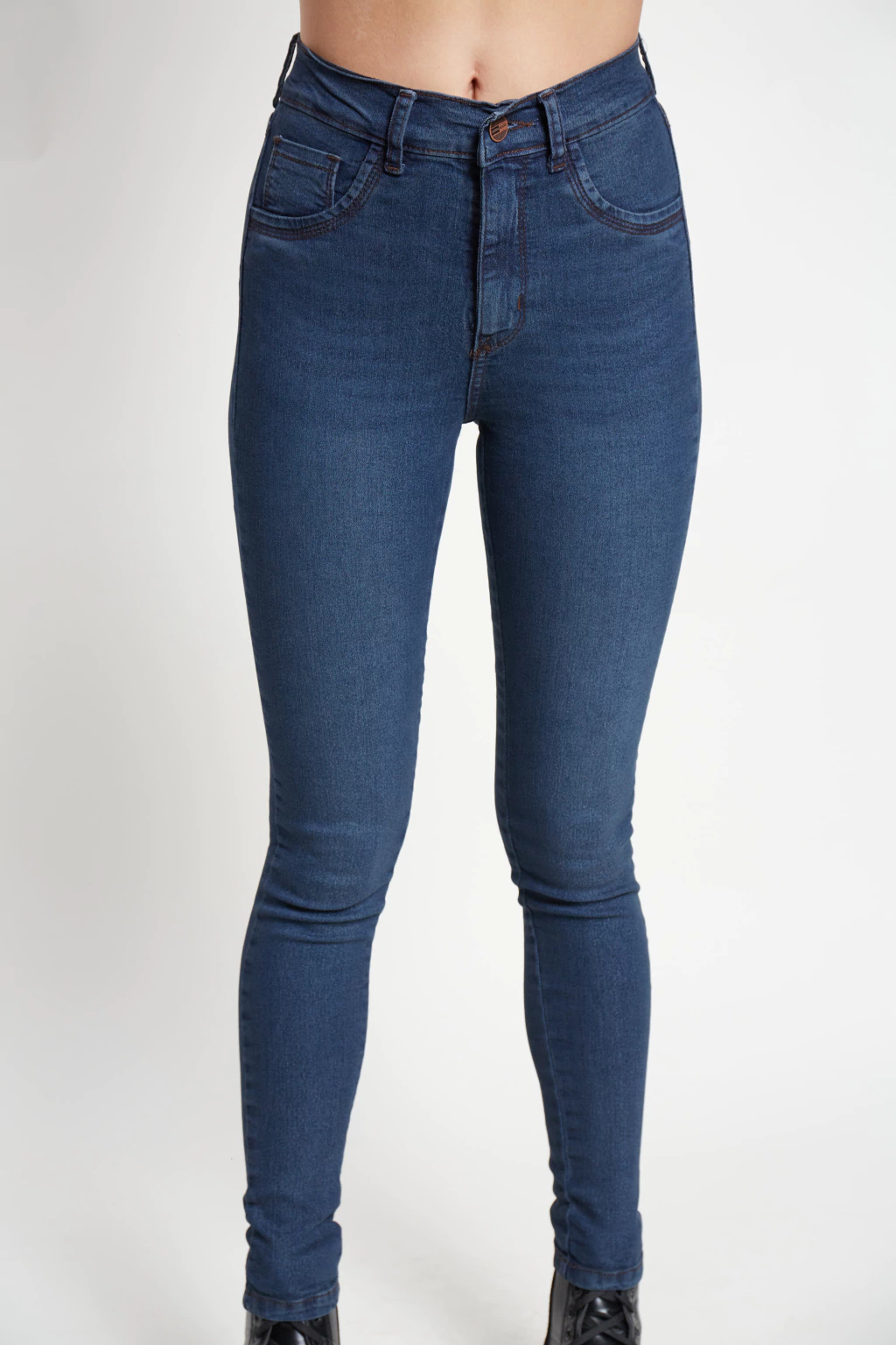 SKINNY 855