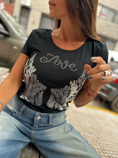 Reme Love wings
