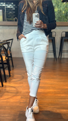 Babucha blanca
